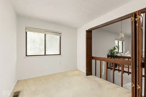 8011 Sunfield Court Indianapolis IN 46214