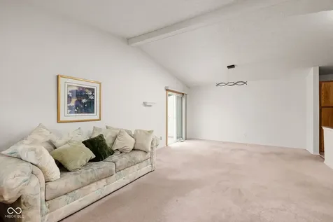 8011 Sunfield Court Indianapolis IN 46214
