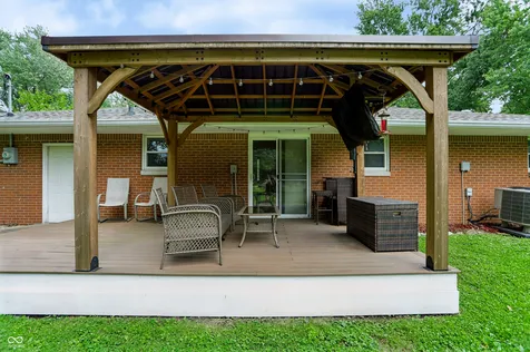 7114 Chandler Drive Indianapolis IN 46217