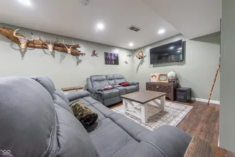 8925 W State Road 46 Columbus IN 47201