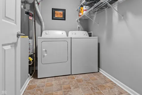 8820 Yardley Court Indianapolis IN 46268