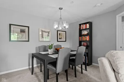 8820 Yardley Court Indianapolis IN 46268