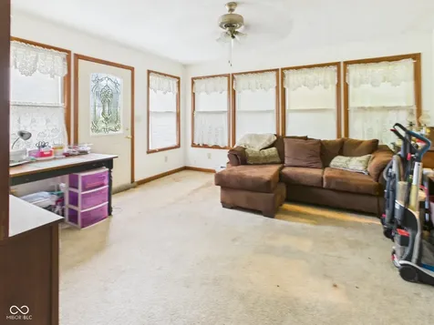 15024 W 5th Street Daleville IN 47334