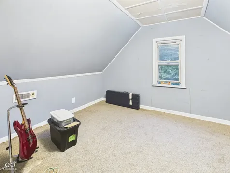 15024 W 5th Street Daleville IN 47334