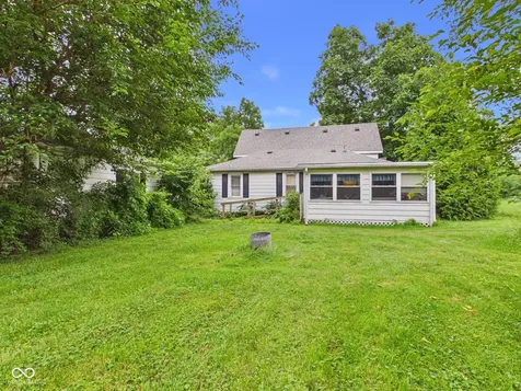 15024 W 5th Street Daleville IN 47334