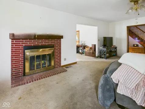 15024 W 5th Street Daleville IN 47334