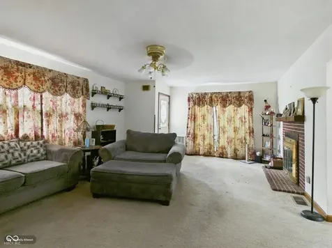 15024 W 5th Street Daleville IN 47334