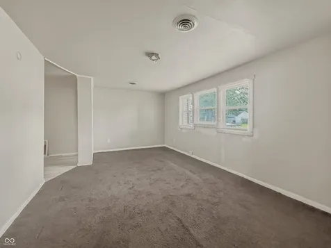 6225 Raleigh Drive Indianapolis IN 46219