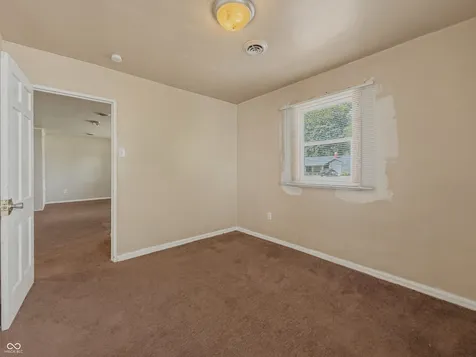 6225 Raleigh Drive Indianapolis IN 46219
