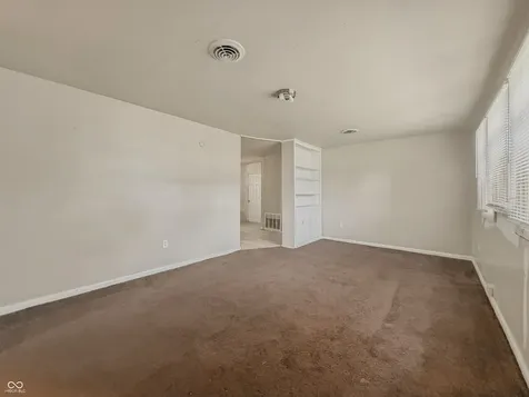 6225 Raleigh Drive Indianapolis IN 46219