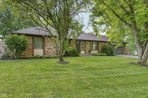 3986 Creekwood Drive Greenwood IN 46142