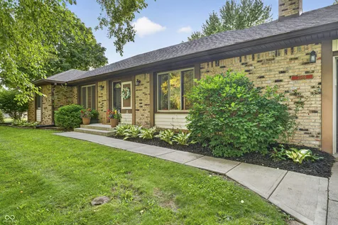 3986 Creekwood Drive Greenwood IN 46142