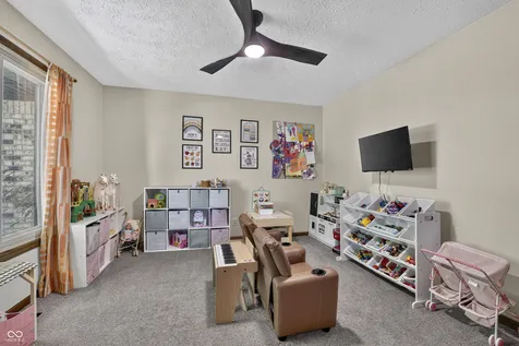 3986 Creekwood Drive Greenwood IN 46142