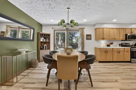 3986 Creekwood Drive Greenwood IN 46142