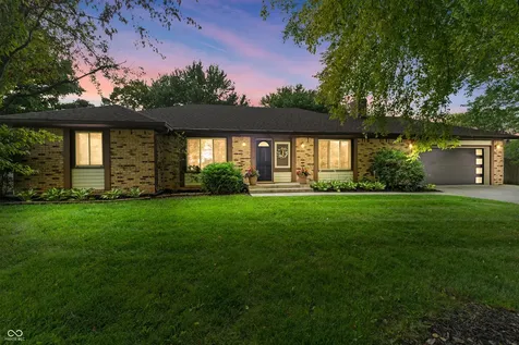 3986 Creekwood Drive Greenwood IN 46142