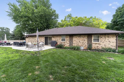 3986 Creekwood Drive Greenwood IN 46142