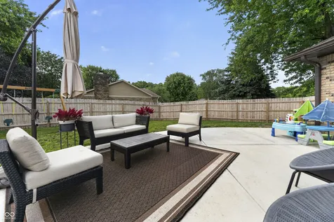 3986 Creekwood Drive Greenwood IN 46142