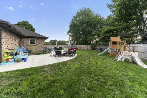 3986 Creekwood Drive Greenwood IN 46142