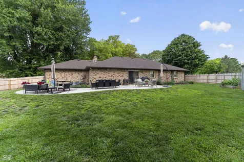 3986 Creekwood Drive Greenwood IN 46142