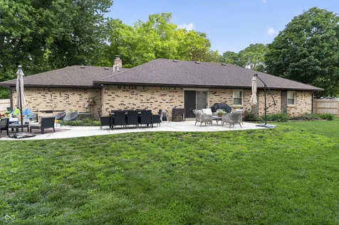 3986 Creekwood Drive Greenwood IN 46142