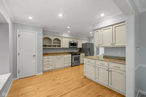 15229 Shoreway East Court Carmel IN 46032