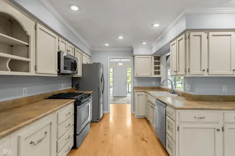 15229 Shoreway East Court Carmel IN 46032