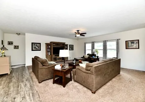 16226 Larimar Drive Noblesville IN 46060