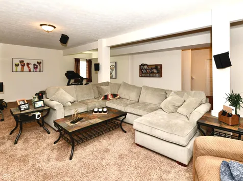 16226 Larimar Drive Noblesville IN 46060