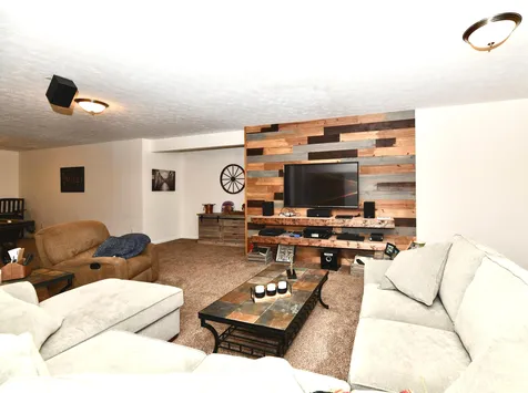 16226 Larimar Drive Noblesville IN 46060