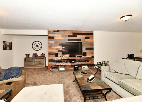 16226 Larimar Drive Noblesville IN 46060
