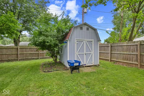 214 Wayside Drive Plainfield IN 46168