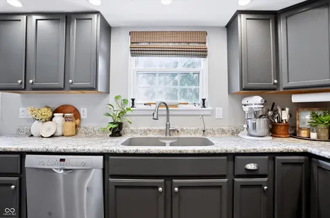 1503 Tulip Drive Franklin IN 46131