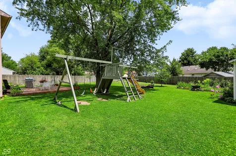 1503 Tulip Drive Franklin IN 46131