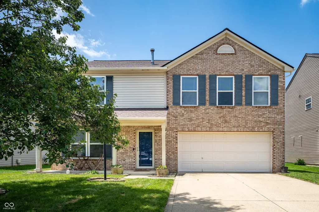 3244 Rolling Hill Drive Columbus IN 47201