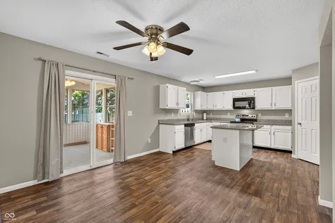 3244 Rolling Hill Drive Columbus IN 47201