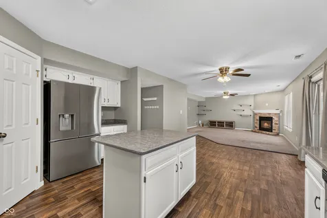3244 Rolling Hill Drive Columbus IN 47201