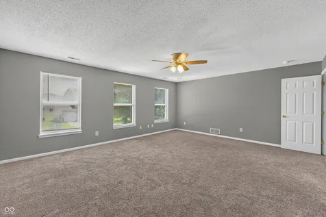 3244 Rolling Hill Drive Columbus IN 47201