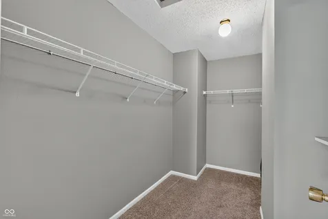 3244 Rolling Hill Drive Columbus IN 47201