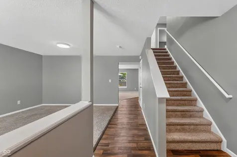 3244 Rolling Hill Drive Columbus IN 47201