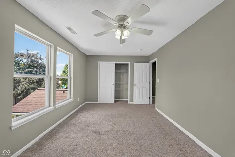 3244 Rolling Hill Drive Columbus IN 47201
