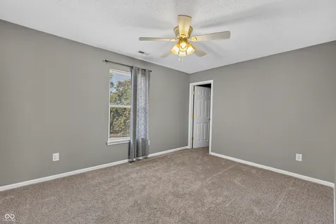 3244 Rolling Hill Drive Columbus IN 47201