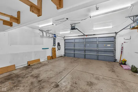 3244 Rolling Hill Drive Columbus IN 47201