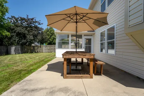 3244 Rolling Hill Drive Columbus IN 47201
