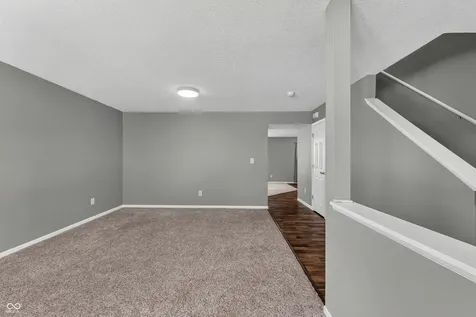 3244 Rolling Hill Drive Columbus IN 47201