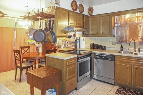 5455 Leone Drive Indianapolis IN 46226