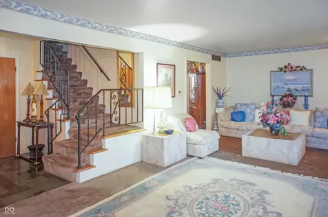 5455 Leone Drive Indianapolis IN 46226