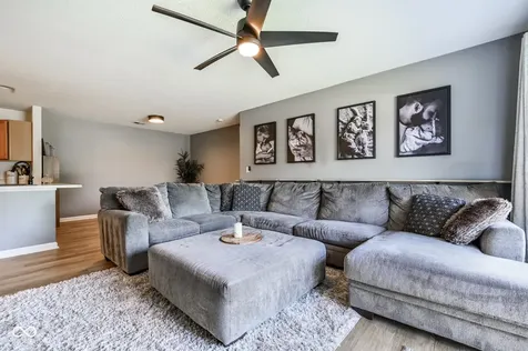 9812 Legends Creek Drive Indianapolis IN 46229
