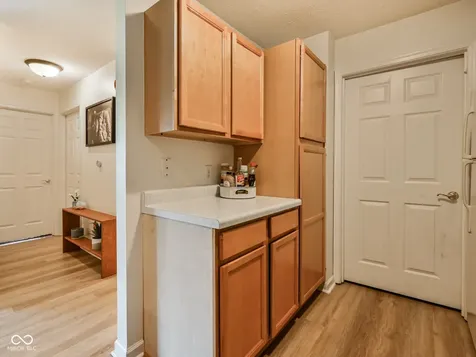 9812 Legends Creek Drive Indianapolis IN 46229