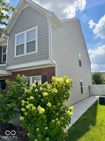 644 Keepsake Run Greenwood IN 46143