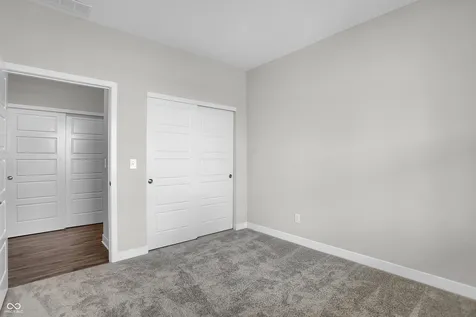 5302 Foxley Park Lane Avon IN 46123